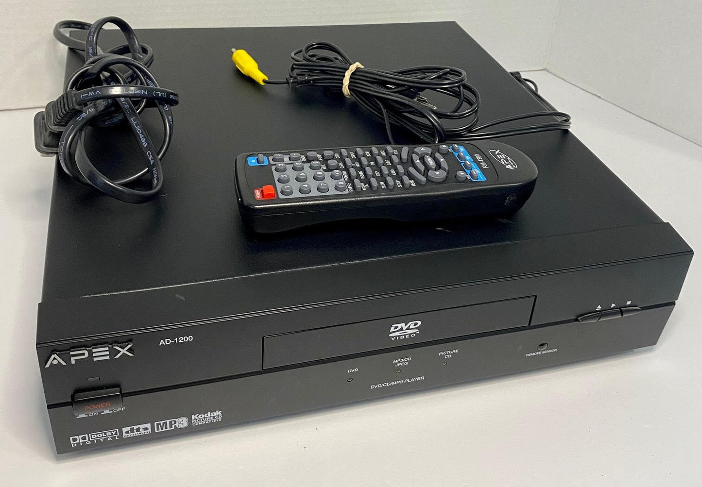 APEX AD-1200 DVD/CD/MP3 Digital Player with Remote